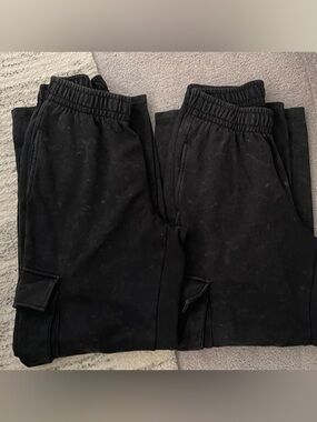 Women’s Black Cargo Sweatpants - Comfortable Elastic Waist